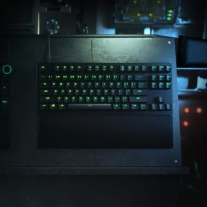 מקלדת - Huntsman V2 Tenkeyless (Red Switch)