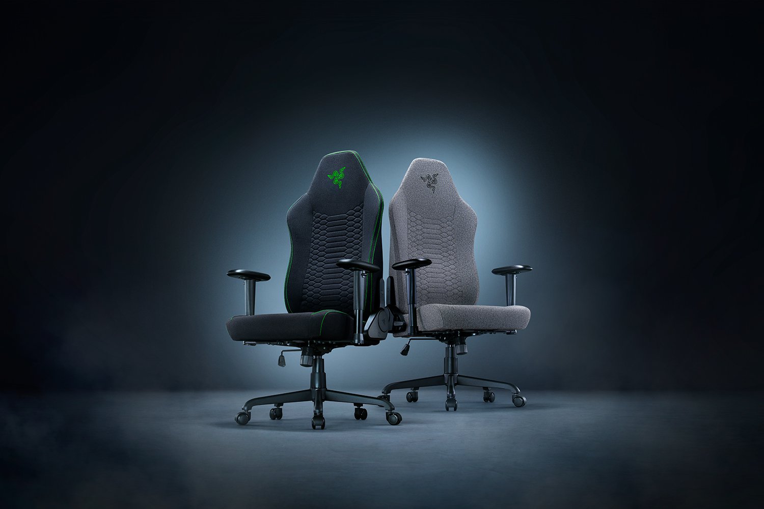 https___medias-p1.phoenix.razer.com_sys-master-phoenix-images-container_h74_h1a_9881837109278_250313-iskur-v2-x-gray-2-1500x1000-6