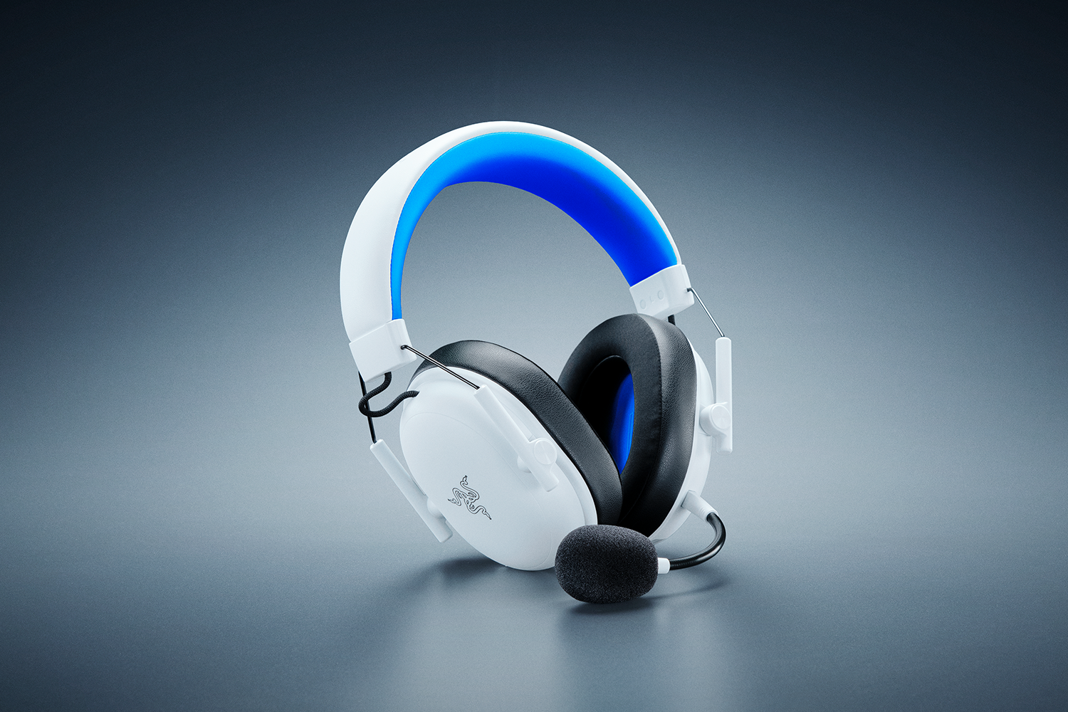 https___medias-p1.phoenix.razer.com_sys-master-phoenix-images-container_h93_h9d_10029038698526_260226-bs-v3-x-hs-for-ps-white-1500x1000-3