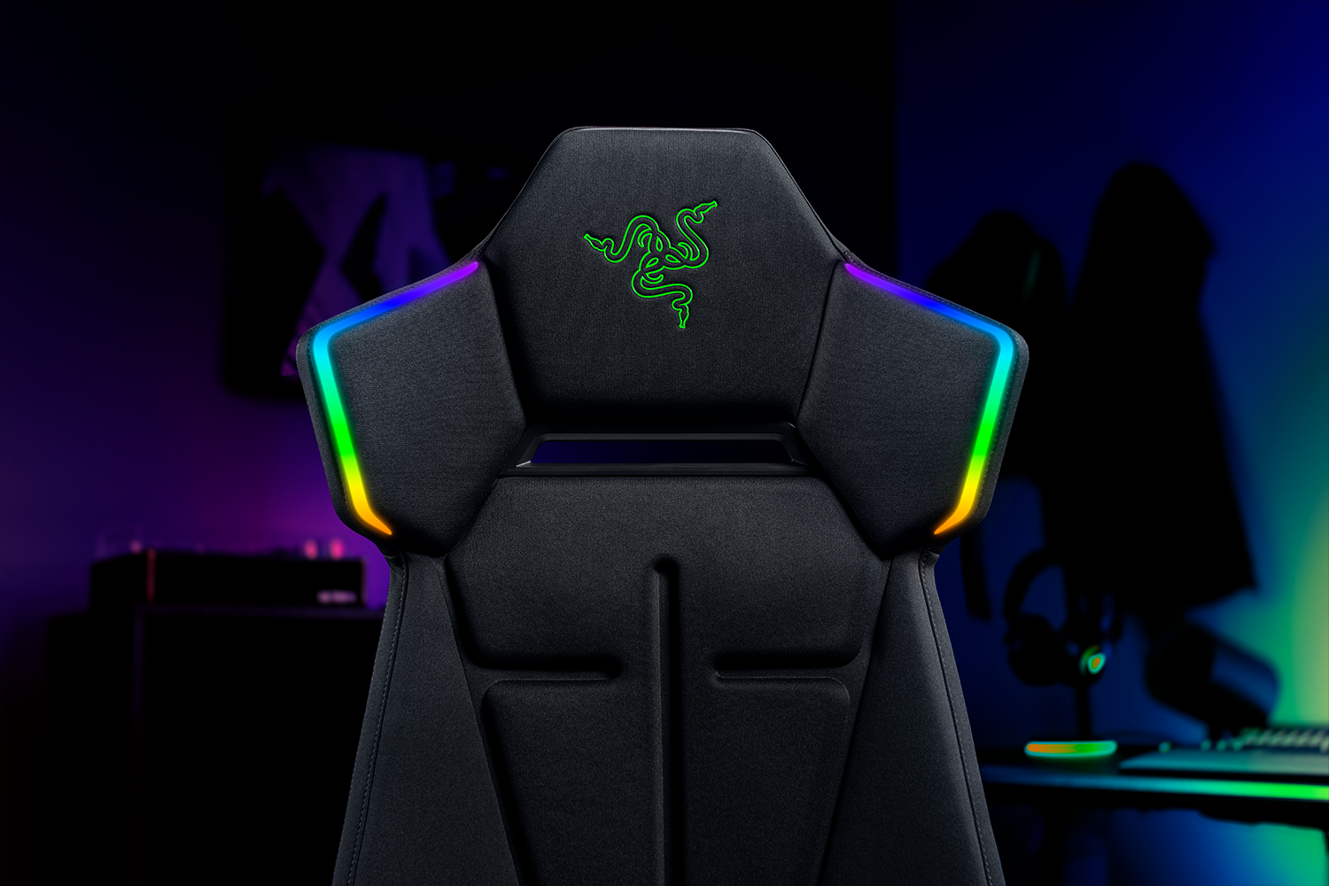 https___medias-p1.phoenix.razer.com_sys-master-phoenix-images-container_hca_h3f_10143110430750_260625-soma-chroma-1500x1000-3